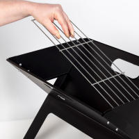 AKTIVE - Barbacoa Portátil y Plegable a carbón de acero Negra y rectangular, Con asa de transporte, Medidas 45x29x30cm, Fácil de montar y transportar, parrilla camping, terraza, balcón CALIDAD DE CONFIANZA - details 5