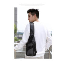 Nueva Bandolera Para Hombre Con USB Gran Capacidad De Carga Portátil Deportes Al Aire Libre Bandolera Diagonal PU Con Cierre De Cremallera - details 19