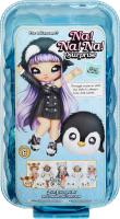 MGA muñeca Na! Na! Na! Surprise Serie Cozy - ISLA WADDLES - Muñeca de peluche a la moda inspirada en un pingüino, con pelo morado, gorro, vestido y monedero con clip - + 5 años - details 3