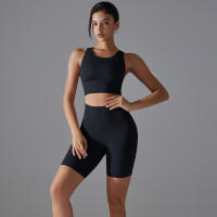 Conjunto De Yoga Deportivo Para Mujer Top Y Shorts De Color Sólido Nylon Transpirable Y Secado Rápido Para Gimnasio Ciclismo Y Correr - details 10