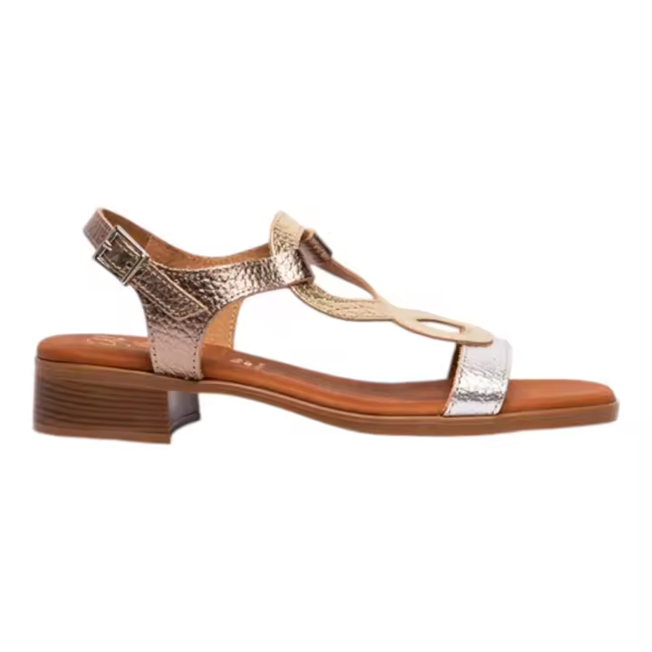 Shoes Sandalias marca Oh! My Sandals para mujer en color oro - 1