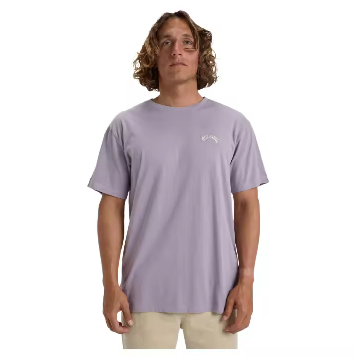 Camiseta Billabong modelo Arch Crew Ss para hombre en color morado - 1