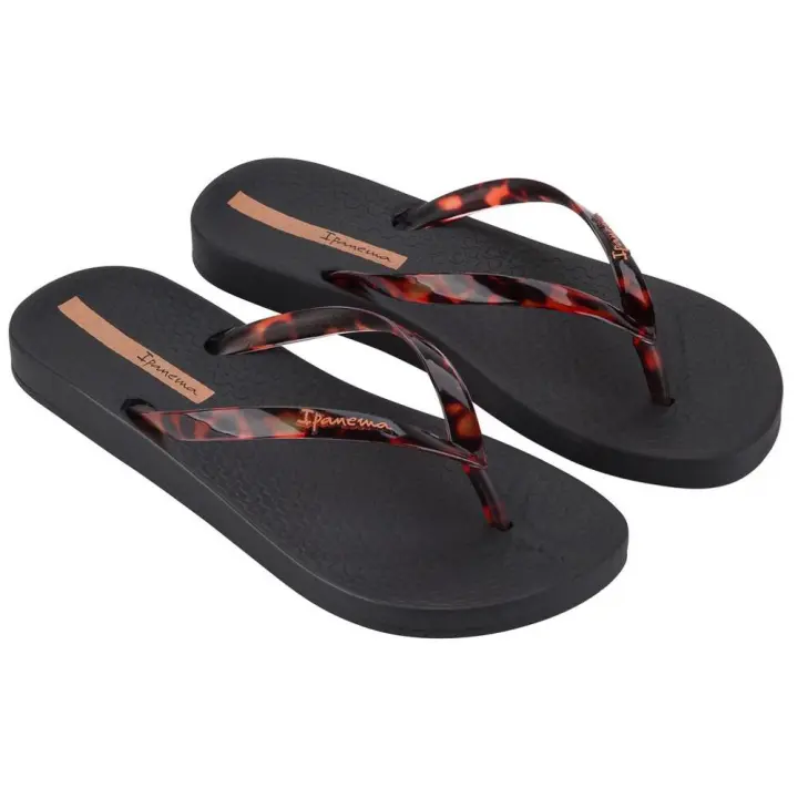 IPISCINA IPANEMA 83475 CONNECT FEM Sandalia piscina de señora de dedo, tiras con estampado imitación carey y suela de color negro, cómodas y ligeras, fabricadas con materiales reciclados. Sandalias veganas. - 1