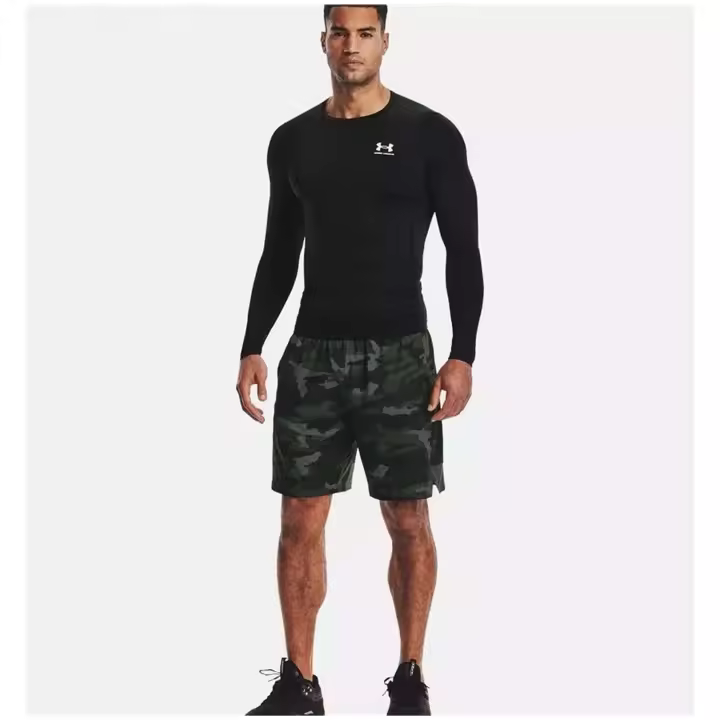 Textil Training marca Under Armour modelo 1361524-001 para hombre en color negro - 1