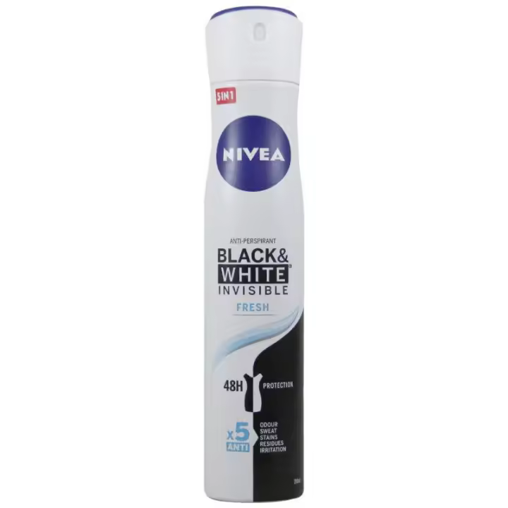Nivea Desodorante Spray 200 Ml. Black & White Invisible Fresh - Protección Duradera - No Mancha la Ropa - Aroma Fresco - Fácil de Usar - Cuida la Piel - 1