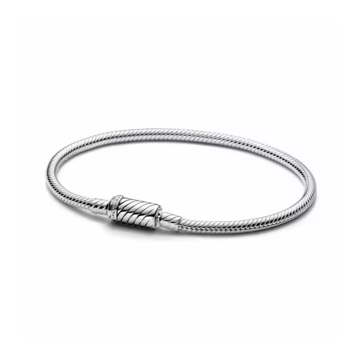Pulsera Pandora Moments Cadena de Serpiente con Cierre Deslizante Magnético - 590122C00 - 1