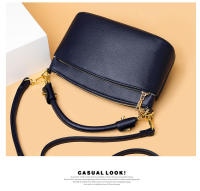 Bolso de nicho para mujer 2024, nuevo estilo, bolso retro para axilas con apariencia alta, generoso, gran capacidad, bolso de mensajero simple y versátil. - details 4
