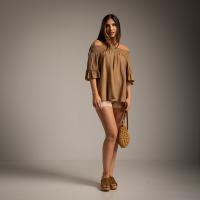 Camiseta mujer palabra de honor con estampado floral – estilo romántico y veraniego – WA Wild Animal – talla única - details 0