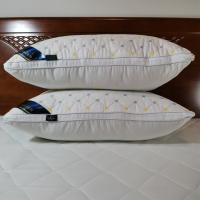Almohada Para Hotel Con Protección De La Columna Cervical Y Ayuda Al Sueño No Desmoronamiento Uso Doméstico Y Dormitorio Recipiente Único Core De Poliéster 100% - details 0