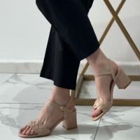 Eva Zorteon -  Sandalias con tacones altos cuadrados y grueso. Marca TULIPANO - details 1