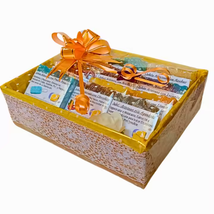 12 Jaboncitos Artesanales Variados (Aleatorios) de 35g. Pack Degustación de Jabones Naturales para Cara, Cuerpo, Piel grasa, seca, sensible... PumarShop Cinnia Natura. - 1