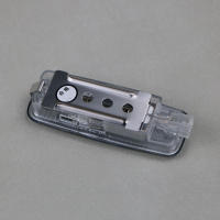 Luz De Doménuco Para Audi TT A3 A4 B7 B8 A5 A6 4F C6 C7 A8 Q5 4FD947105 Visera Interior Con Luz Solar Compatible Con Varias Modelos De Audi - details 4