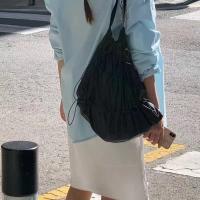 Mochila Ligera De Nylon Repelente De Agua Estilo Coreano Para Mujer Con Cuerda Blanco Mochila Deportiva Casual Para Hombres Y Mujeres - details 7