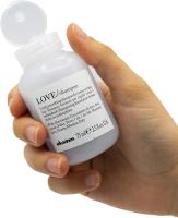 Davines LOVE Smoothing Shampoo / Champú suavizante para cabello grueso o con encrespamiento. - details 1