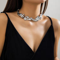 Collar Gargantilla IngeSight.Z Para Mujer Punk Vintage De Metal Irregular Joyería De Fiesta Colgante Geométrico Color Oro - details 4