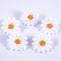 50Pcs Cabezas De Girasol Artificial Daisy Flor Silken Para Decoración De Bodas DIY Artesanía Y Decoración De Hogar - details 10