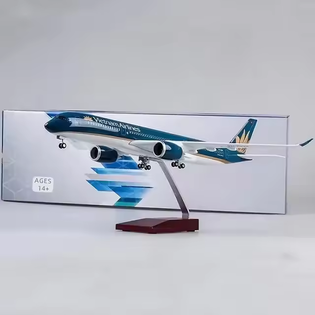 Modelo De Avión Airbus A350 Vietnam Airlines a Escala 1/142 De 47CM Con Luces Y Ruedas Material De Resina Colección De Regalos Para Hombres Y Mujeres Adultos - 1