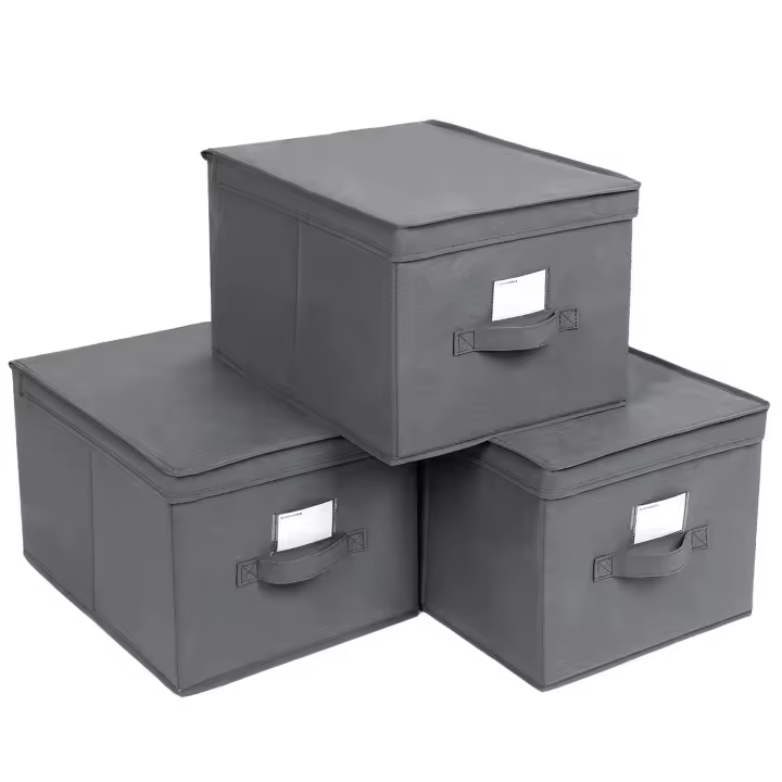 SONGMICS – Juego de 3 cajas de almacenamiento plegables con tapas, cubo de tela mon-tejida con portaetiquetas, cesta, organizador, caja, 40 x 30 x 25 cm, Gris/Negro - 1