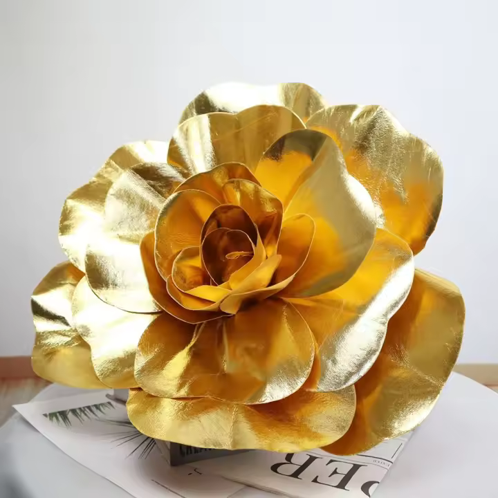 Gran Rosa Artificial De Espuma Para Fotografía Y Decoración De Fiestas Hecha a Mano Con Terminación Brillante Flores Artificiales Para Alineaciones Y Arreglos - 1