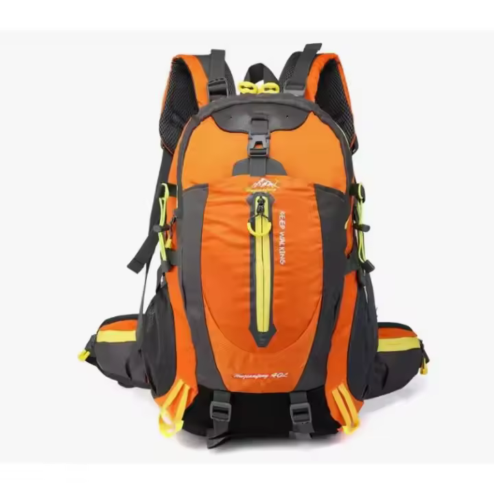 Prowalk PRK Mochila de Senderismo 35L: Resistente, Ligera y Perfecta para Viajes, Acampada, Montañismo, Trekking y Excursiones - Tu Compañera Ideal para Cualquier Actividad al Aire Libre - 1
