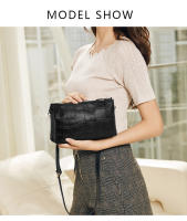 Bolso De Hombro Para Mujer De Cuero Genuino Estampado De Crocodilo Versátil Y Atmosferico Bolso De Móvil Cruzado - details 0