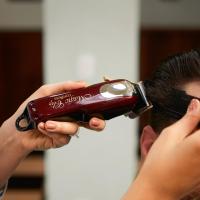 Wahl Cordless Magic Clip - Cortapelos para Difuminar - Máquina de Cortar Pelo para Hombre, Rojo - details 1