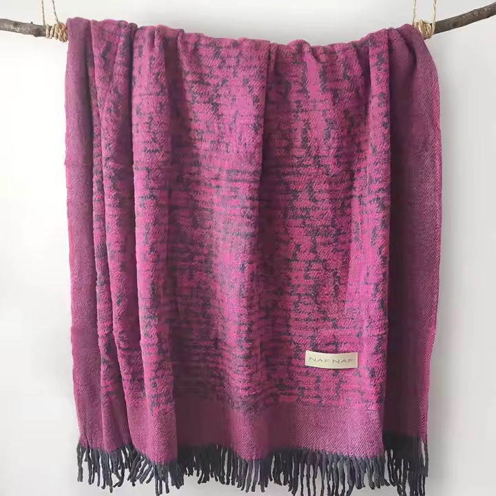 NAF NAF - Plaid algodón/poliéster TYLOU fucsia 130x170 cm - 1
