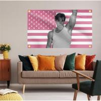 Tapiz De Bandera Divertida Nicholas Alexander Chavez En Rosa Con Cuatro Ganchos Para Dormitorio De Colegio Habitación Del Hombre Cueva Estilo Digital Impreso Sastre Doble Tejido Duradero - details 1