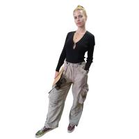 Pantalón Cargo Beige-13 Bolsillos Diseño Exclusivo - details 0