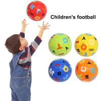 Pelota De Fútbol PVC Squeezable Para Niños 15cm Juguete De Entrenamiento Pequeño Para Interacción Padres-Hijos Regalo Para Niños Hombres De Preescolar - details 0