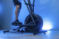 Elliptical Ascend 1800 de Behumax