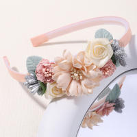 Headband De Boda Para Niñas Con Perlas Y Plumas Accesorio De Cabello De Princesa Para Fiestas Y Danzas Recién Nacidos Hecho a Mano - details 18