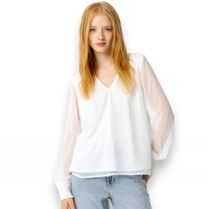 Blusa Tiffosi Lua en blanco brillante, escote pico y manga larga con elástico en los puños. - 1