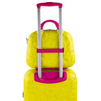 Agatha Ruiz de la Prada – Set de Maleta Cabina + Neceser Adaptable – Verde Pistacho con Relieve Troquelado, RPO Ultraligero, Ruedas 360° y Candado TSA - details 2