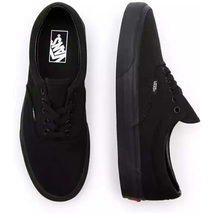 Calzado Sportswear marca Vans modelo Vn000Qfkbka1 para unisex en color negro - 1