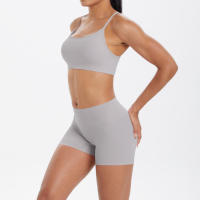 Conjunto De Yoga Para Mujer Con Top Deportivo Y Shorts Cortos Conjunto De Entrenamiento Con Bolsillos Transpirable Y Eco-amigable - details 20
