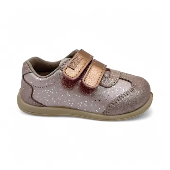 Zapatos marca Zapy para infantil en color rosa - 1