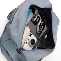 Bolsa De Viaje Impermeable Para Mujer Con Bolsillo Para Maletero Y Manillar De Carrocería Tote De Gimnasio De Weekender Portátil De Un Día - details 2