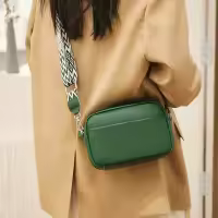 Bolso cruzado de piel auténtica para mujer, bandolera de diseñador de lujo, Color sólido, 100%, 2023 - details 18