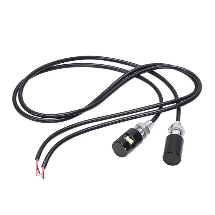 luces LED blancas para pernos de matrícula de motocicleta y automóvil - 1