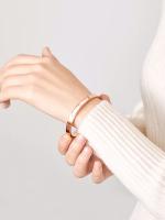 S&LE CHIC® -Pulsera Dorada Laton Para destacar la Elegancia de la mujer con Hermosos Diamantes de Imitacion - details 1