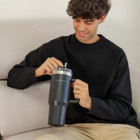 Flamingueo Vaso Termico - Taza Termo Acero Inoxidable Termo Cafe Para Llevar Bebidas Frías 24h y Calientes 10h Botella Termica 1,18 Litros - details 5