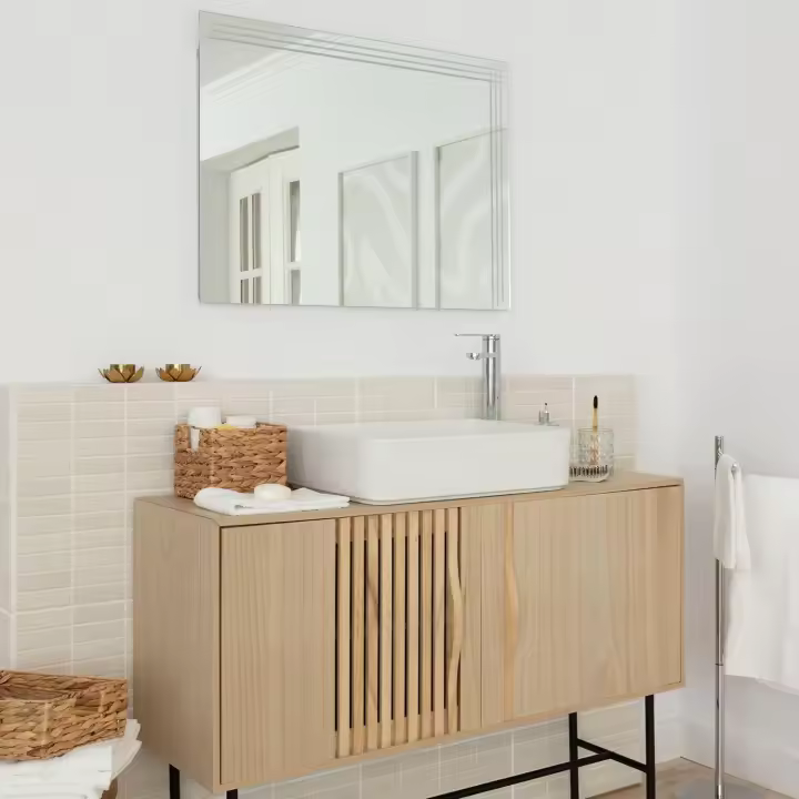 Ledkia Espejo Baño con Luz LED 60x80 cm Dinklage  6000K Blanco Frío - 1