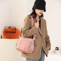Bolso simple para las Mujeres con los compartimientos múltiples, El Bolso de las mujeres ocasionales y versátiles, Bolso texturizado del viaje, capacidad Grande, Bolso de moda del Mensajero - details 1