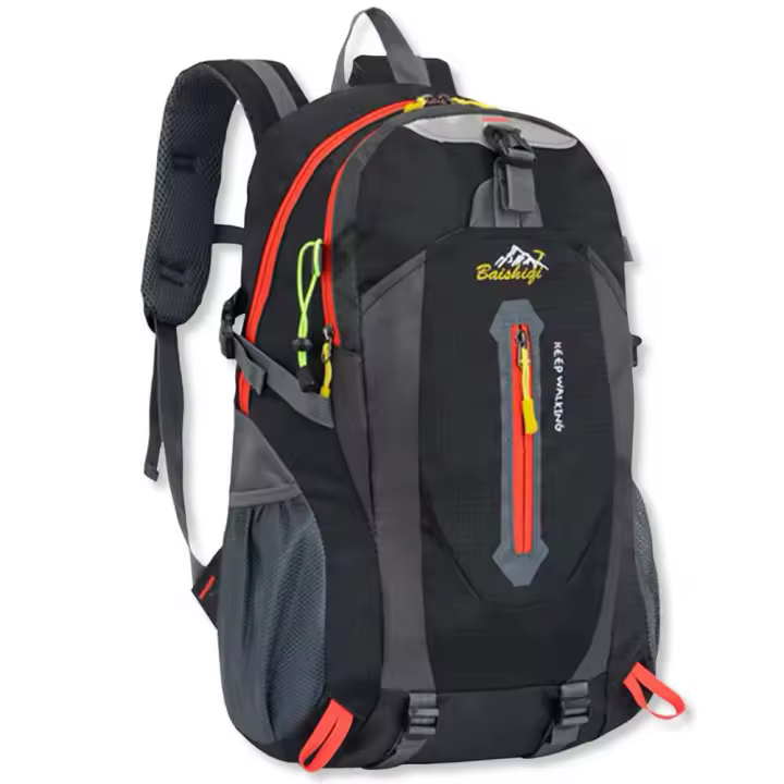 Mochila Impermeable 30 L Negra con 6 Múltiples Bolsillos - 1