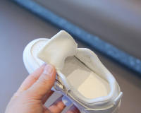 Nuevos Zapatos De Niños Pequeños En Blanco Tenis Deportivos Antideslizantes Suela Suave Primavera Otoño Casual Unisex PU Cuero Transpirable Talla Verdadera - details 13
