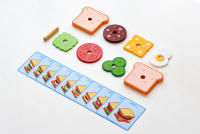 Juguetes Educativos De Madera Para Niños Juego De Cocina Pretendida Sándwich De Hamburguesa Simulación Juego De Alineación Montessori - details 18