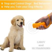 Dispositivo Antiladridos Para Perros 3 En 1 Con Silbato Ultrasonido Y Luz Herramienta De Entrenamiento Para Controlar El Ladridos De Mascotas - details 4