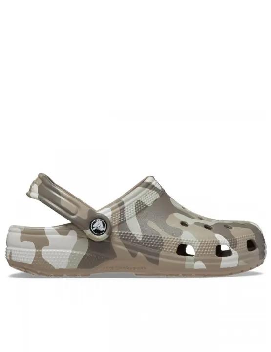 Zueco Crocs Camuflaje Classic Camo Resistente Al Agua y con Ventilación - 1