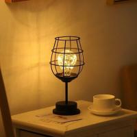 Lámpara de mesa retro con pantalla de metal LED, creativa, con forma de botella de vino tinto, lámpara de escritorio, luz de noche, lámpara de alambre de cobre y hierro, lámpara de noche para dormitorio - details 0